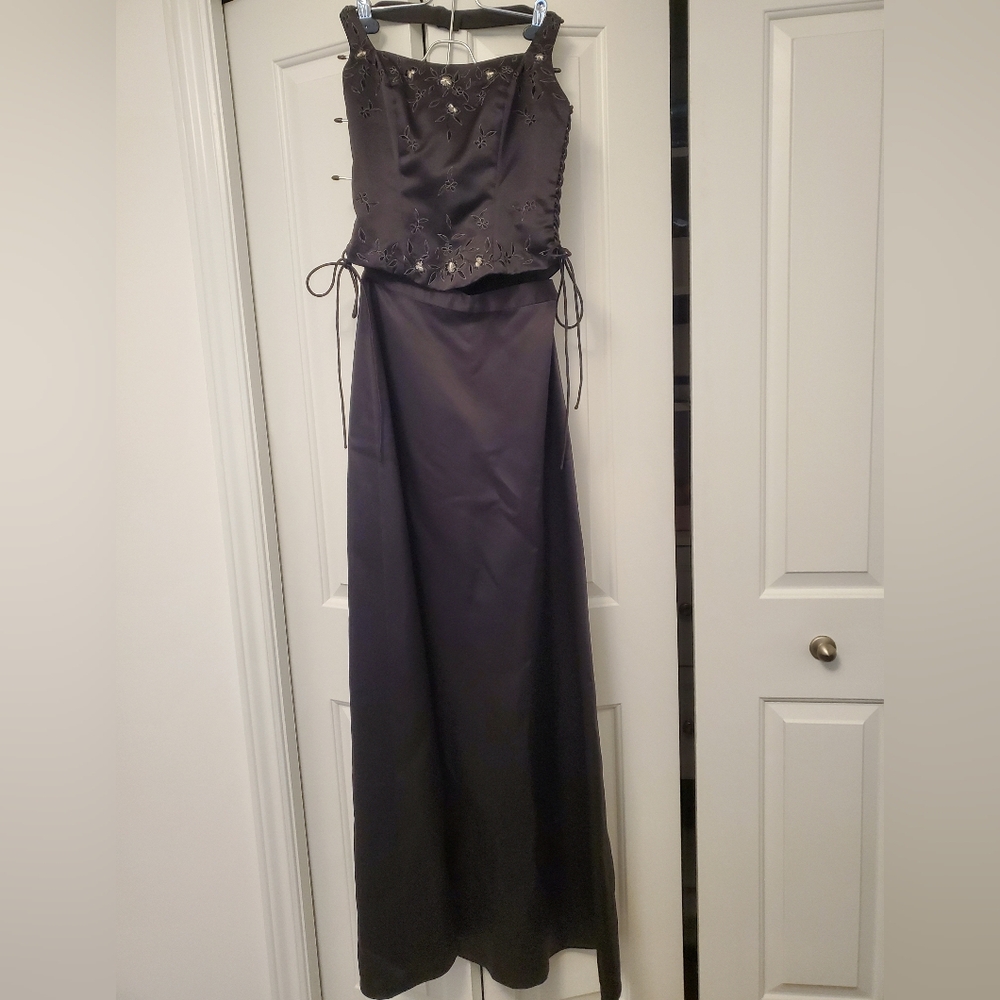 Vintage 3 Piece Gown - Halter Top, Long Skirt & Shawl Y2K Prom Wedding